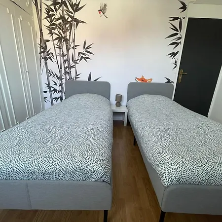 Apartment De 115m2 A 10 Min De Strasbourg & 25 Min D'europa Park ! *